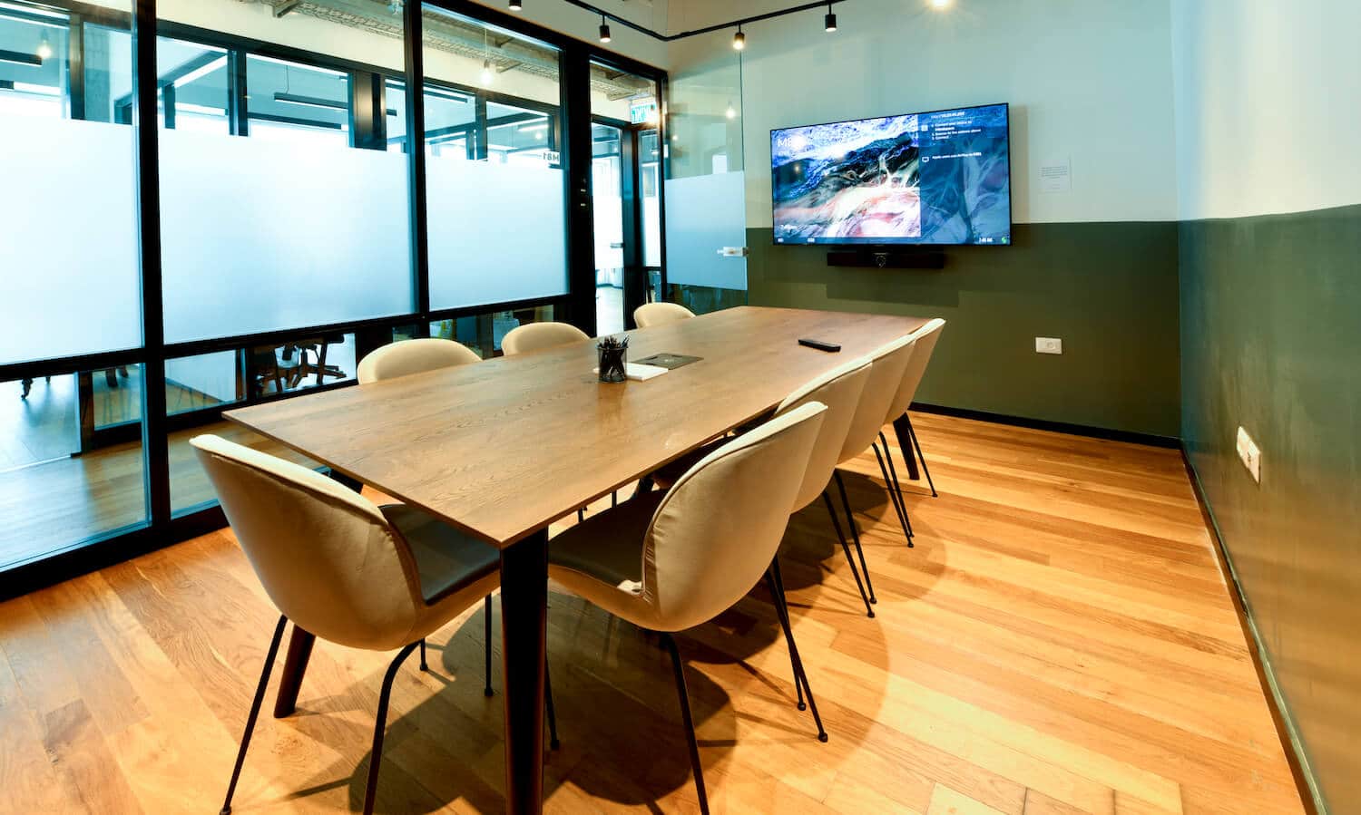 Equipped meeting room at Mindspace flexible office La Guardia in Tel Aviv