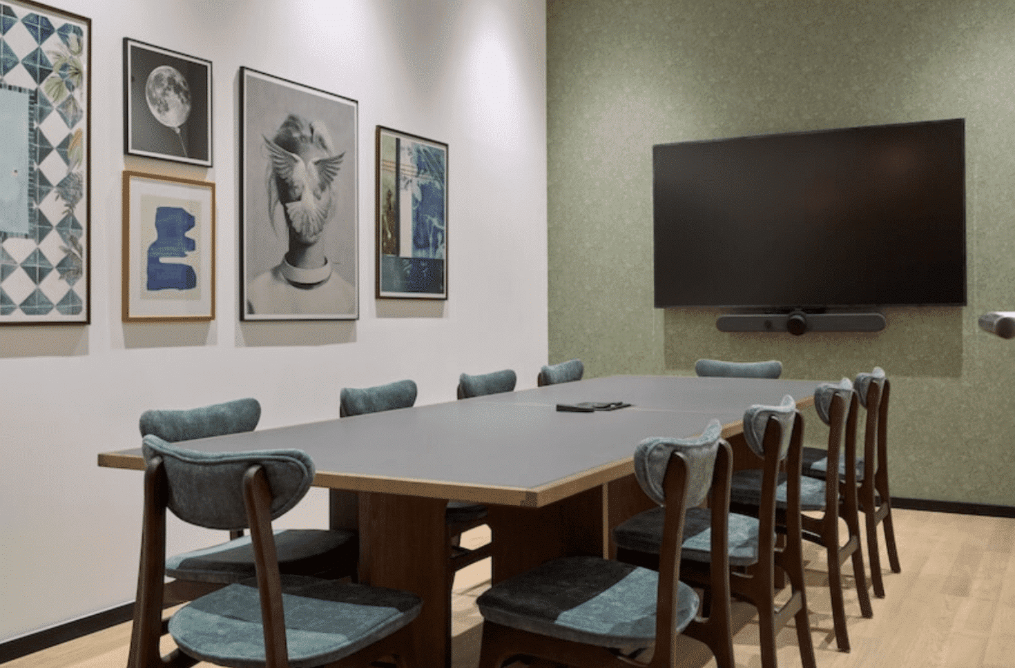 furnished meeting room in Downtown Miami