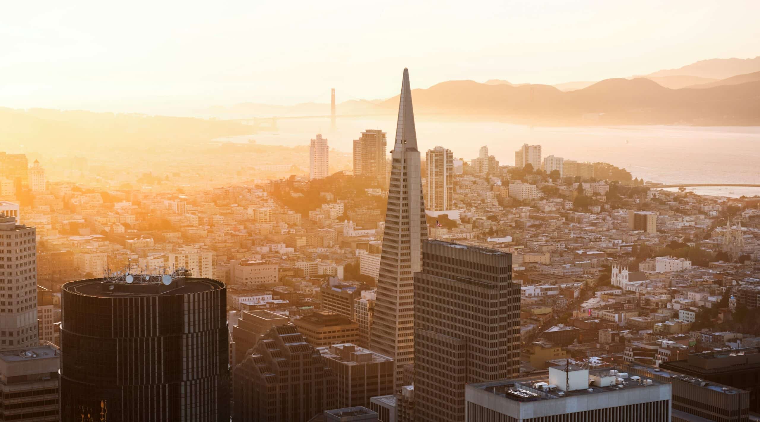 san fran skyline at dusk
